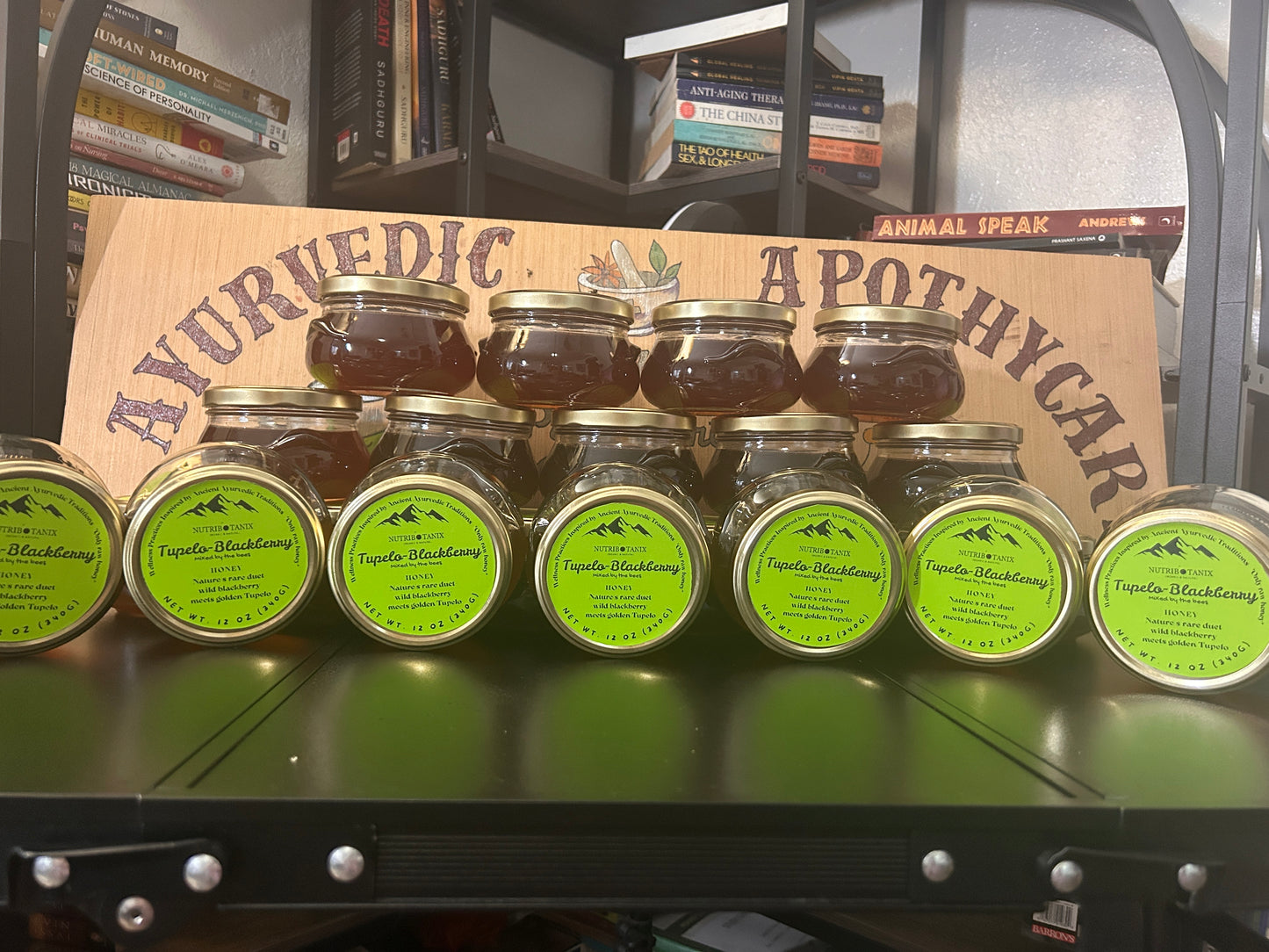 Tupelo-Blackberry Honey